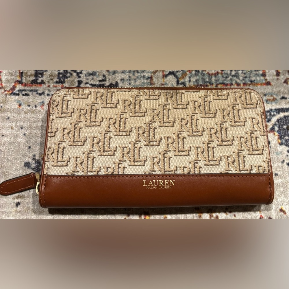 Ralph Lauren Beige and Brown RL Monogram Wallet 
Like New!